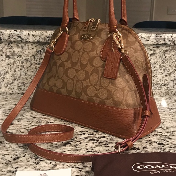 SOLD✨SALE✨Coach NWT Signature Canvas & Leather Bag - Picture 3 of 8